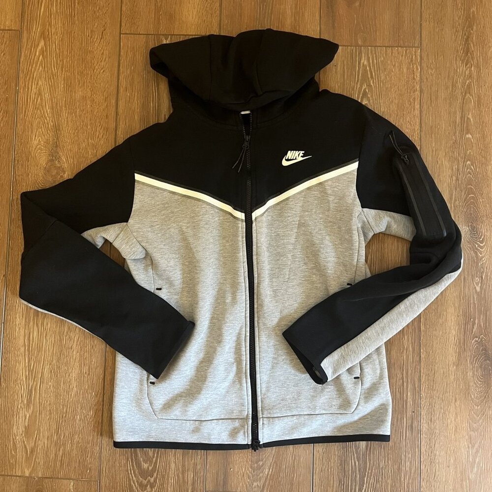 Nike Zip Hoodie